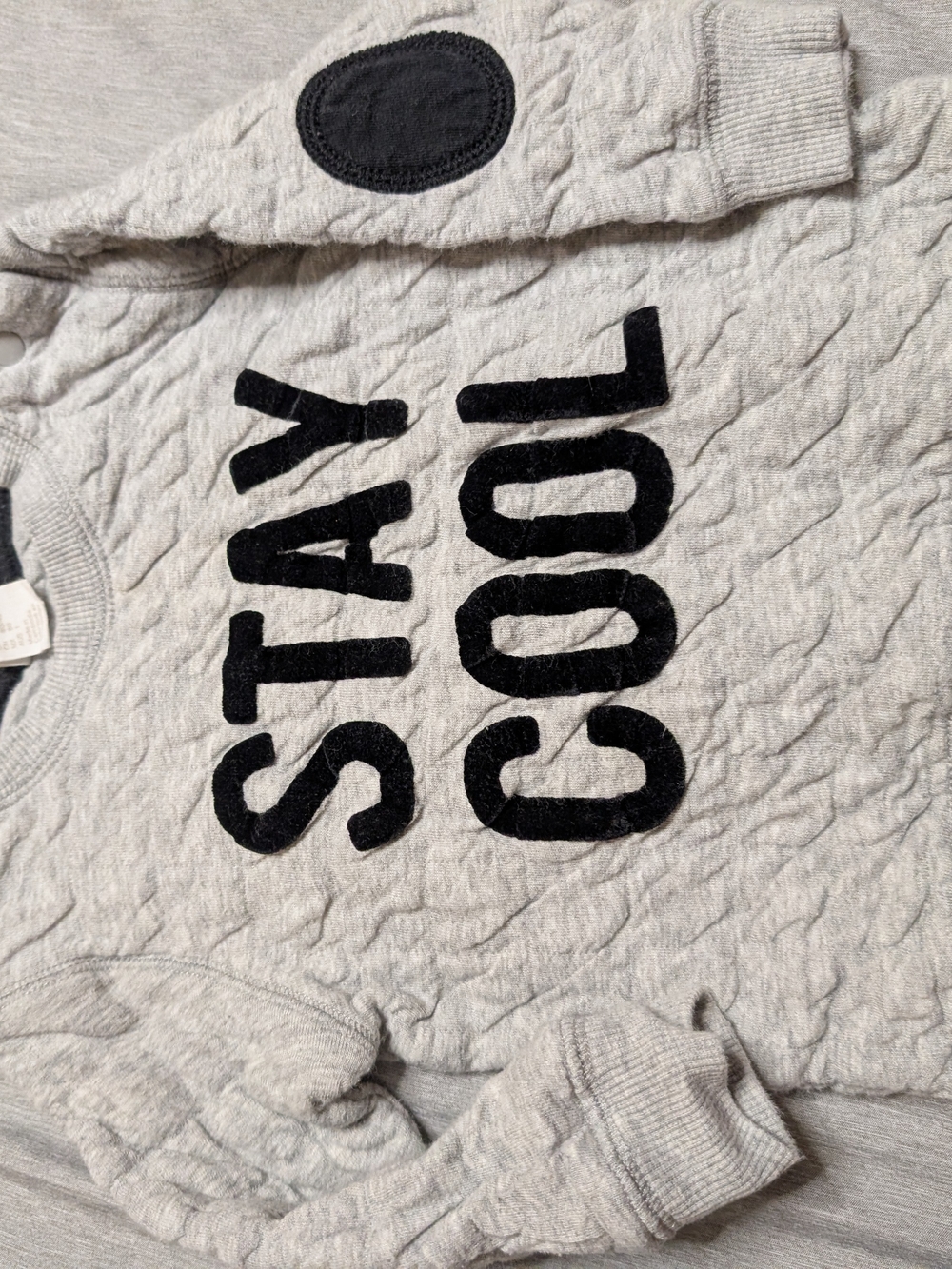 H&M Gray Quilted Sweatshirt with Black "STAY COOL" Text 9-12 months